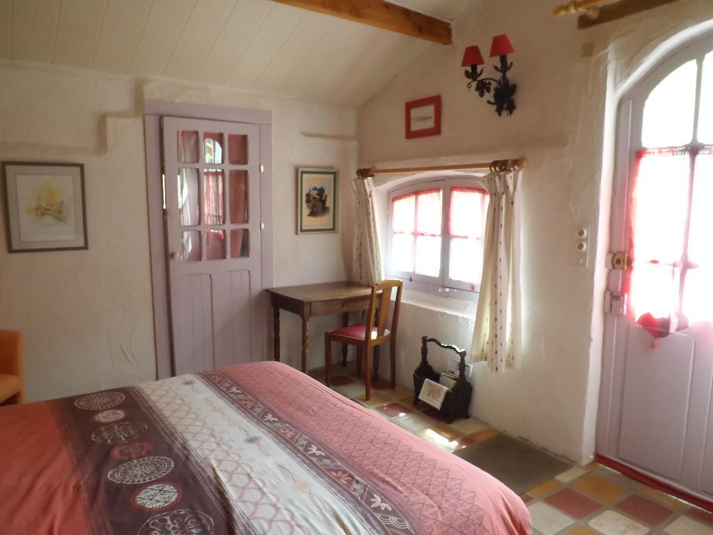 Chambre D'Hotes Oeuil De Bouc Madiran Exteriör bild