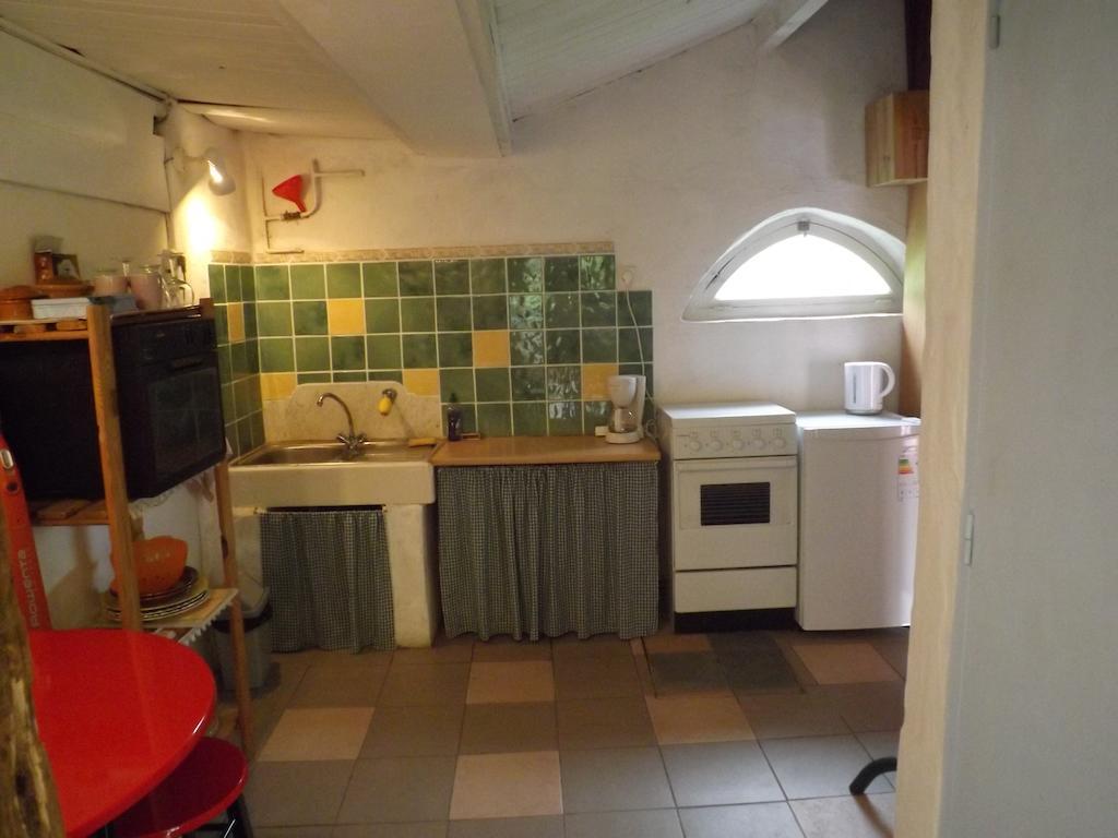 Chambre D'Hotes Oeuil De Bouc Madiran Exteriör bild